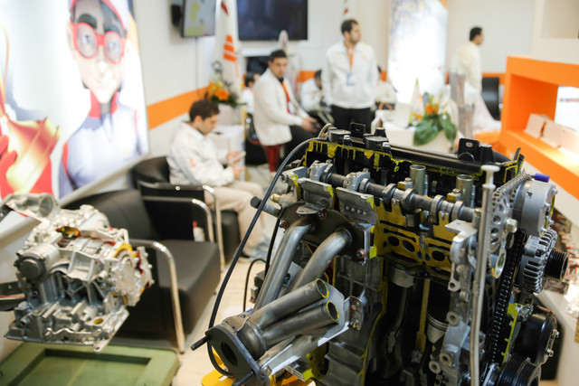 عکس آرشیوی است گردهمایی فناورانه صنایع، شرکتهای دانشبنیان و استارتاپهای صنعت خودرو