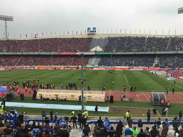 دور افتخار محسن ترکی در آزادی/ بی برنامگی در آغاز داربی ۸۴ دور افتخار محسن ترکی در آزادی/ بی برنامگی در آغاز داربی ۸۴