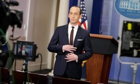 مشاور ترامپ: دستور مهاجرتی جدید در دست بررسی است/ شواهد زیادی درباره تقلب در انتخابات داریم