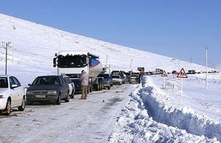 مسدود شدن برخی از محورهای مواصلاتی و راه 500 روستای کردستان