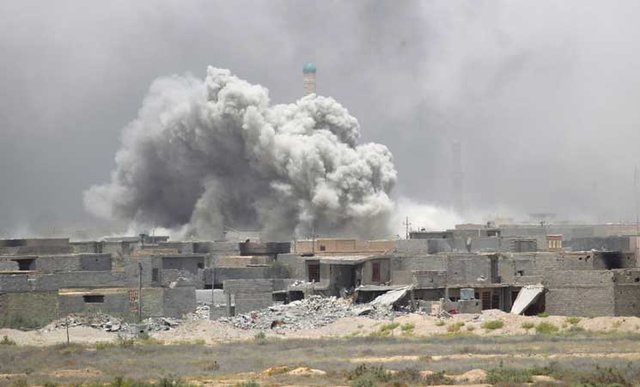 عامل انتحاری داعش خود را وسط سرکردگان این گروه در غرب الانبار منفجر کرد
