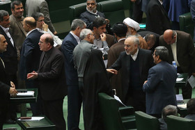 استیضاح وزیر راه و شهرسازی در مجلس شورای اسلامی