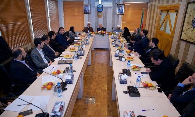 جلسه برگزارکنندگان جشنواره مد و لباس با نمایندگان مجلس تشکیل شد