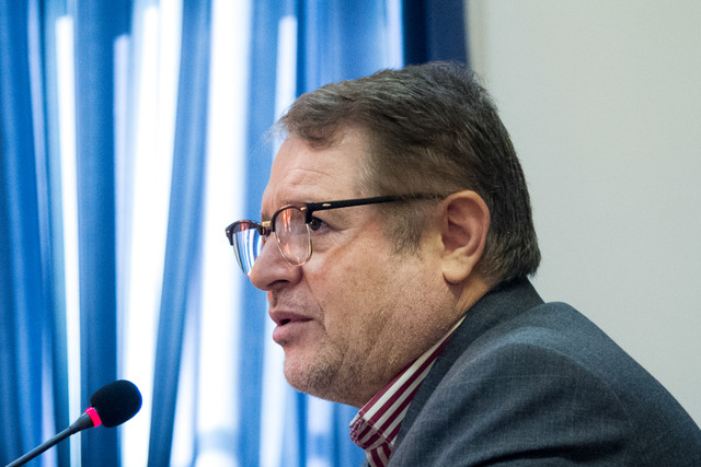 چه خوب که جهانگیری پیشقدم شد 2