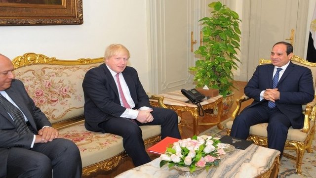 دیدار وزیر خارجه انگلیس با سیسی درباره خاورمیانه و همکاریهای دوجانبه دیدار وزیر خارجه انگلیس با سیسی درباره خاورمیانه و همکاریهای دوجانبه
