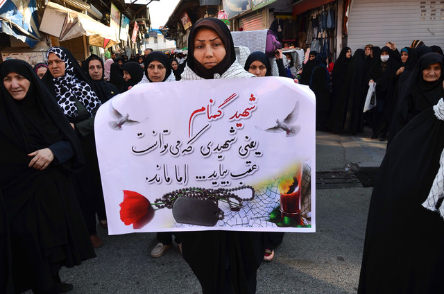 تشییع پیکرهای 6 شهید گمنام در خراسان شمالی