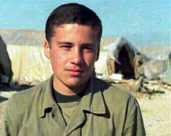 وداع دانش‌آموزان دبیرستان علمی همدان با شهید سپهر