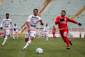 دیدار تیم های فوتبال تراکتور سازی تبریز و سایپا