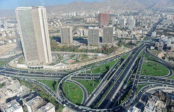 گسل جدید تهران در بین بزرگراههای همت و حکیم گسل جدید تهران در بین بزرگراههای همت و حکیم