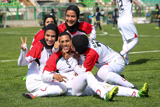 مدیر عامل سپاهان: فدراسیون به تعهداتش عمل کند از آینده سازان حمایت می‌کنیم