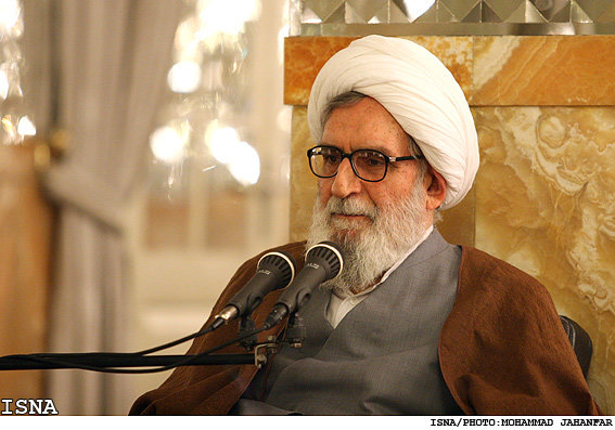 معاون استاندار خراسان رضوی:
آیت‌الله طبسی پناهگاه بسیاری از گروه‌های سیاسی بود