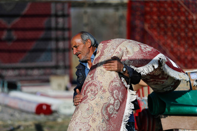 شستوشوی قالیها به نرخ پارسال در بوشهر/ اسامی قالیشوییهای مجاز اعلام شد