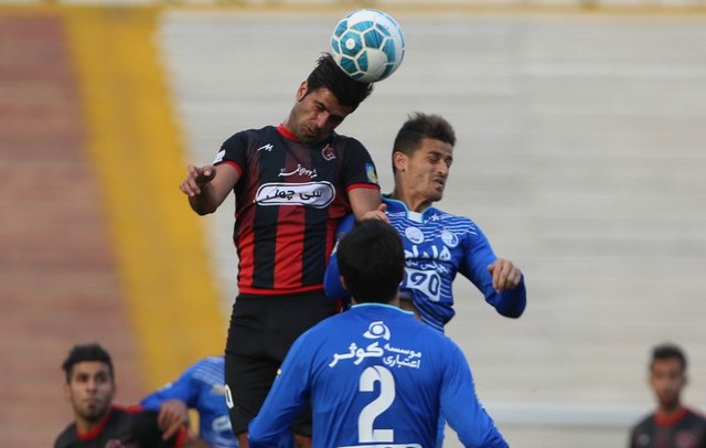 شکست استقلال مقابل سیاه‌جامگان در نیمه نخست