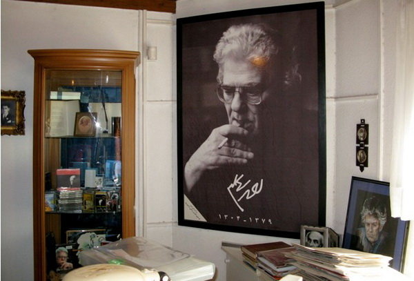 خانه موزه احمد شاملو نگاهی به میراث شعری احمد شاملو در یک نشست