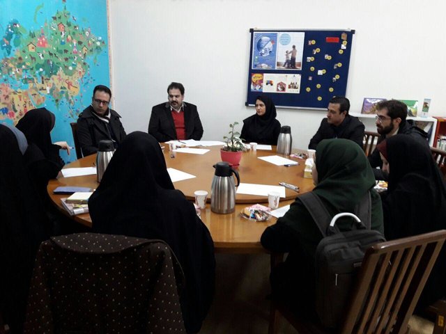 نوجوانان آثاری می‌خواهند که جنبه اندرز نداشته باشد