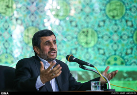احمدی نژاد در آستانه انتخابات گفت که دولتش بدهکار نبود