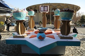 المان های نوروزی در محلات مرکزی شهر تهران نصب می شوند