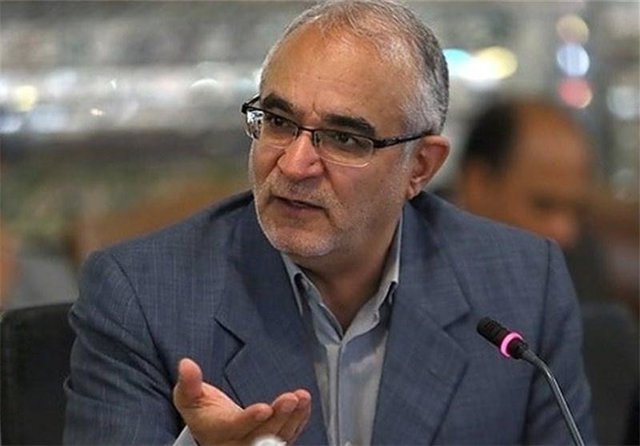 مصری از پاسخهای وزیر دفاع قانع شد مصری از پاسخهای وزیر دفاع قانع شد