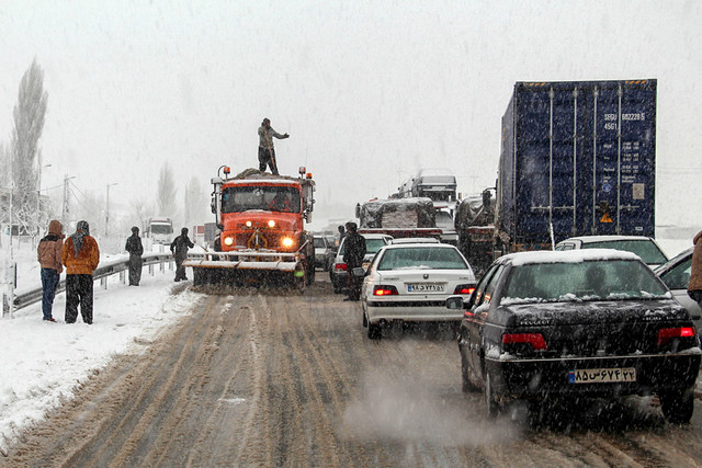 عکس خبر تزئینی است تاکنون راه ارتباطی بیش از ۴۰ روستای کهگیلویه و بویراحمد مسدود شده است