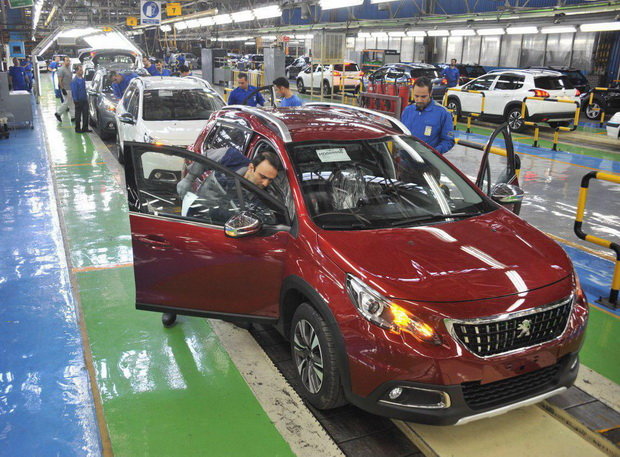 ۲۰۰۸ روی خط تولید ۲۰۰۸ روی خط تولید