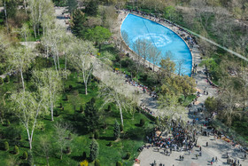 پارک ملت مشهد، قدیمیترین بوستان این شهر است که در سال ۱۳۴۳ احداث شد. بوستان ملت، در غرب شهر مشهد و در حاشیه بزرگراه وکیلآباد قرار گرفته است.