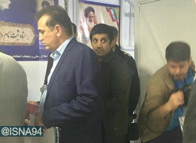 دبیر: شورای شهر پنجم نباید سیاسی شود/ با هیچ لیستی صحبت نکردهام دبیر: شورای شهر پنجم نباید سیاسی شود/ با هیچ لیستی صحبت نکردهام