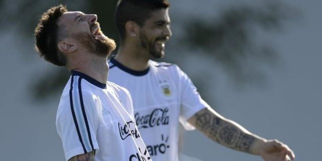 مسی باز هم ناجی تیم ملی آرژانتین می‌شود؟