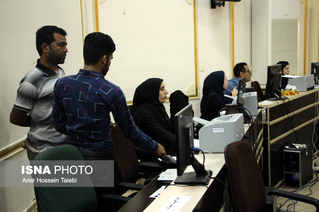 دفتر ثبت‌نام داوطلبین شوراها در بندرعباس بسته شد