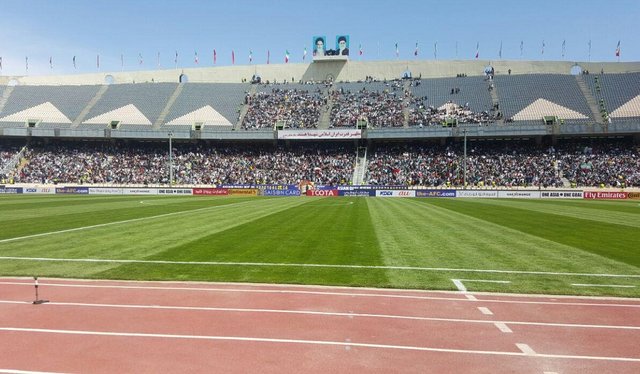 ٣٥ هزار نفر در آزادی/ ترافیک سنگین در اطراف ورزشگاه ٣٥ هزار نفر در آزادی/ ترافیک سنگین در اطراف ورزشگاه