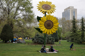 سیزده فروردین ، روز آشتی با طبیعت - پارک لاله