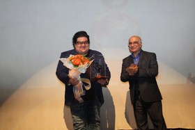 داستان کوتاهِ سالم کم داریم