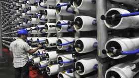 صافی گرافینی آب دریا را به آب آشامیدنی تبدیل می‌کند