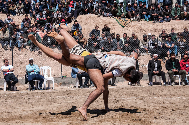 عکس از آرشیو گامهایی برای ثبت کشتی با چوخه در آیسسکو و یونسکو