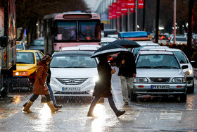 هشدار نسبت به ترافیک سنگین تهران به علت بارش باران در روز سه‌شنبه