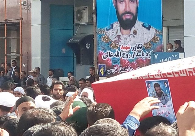 تشییع پیکر شهید "روح‌الله عالی" در ‌زاهدان