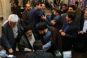 ثبت نام ابراهیم رییسی در  چهارمین روز ثبت نام انتخابات دوازدهمین دوره ریاست جمهوری