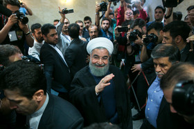 ثبت نام حسن روحانی در چهارمین روز ثبت نام انتخابات دوازدهمین دوره ریاست جمهوری