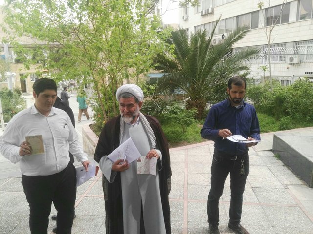 یک نماینده دیگر کاندیدای انتخابات ریاستجمهوری شد یک نماینده دیگر کاندیدای انتخابات ریاستجمهوری شد