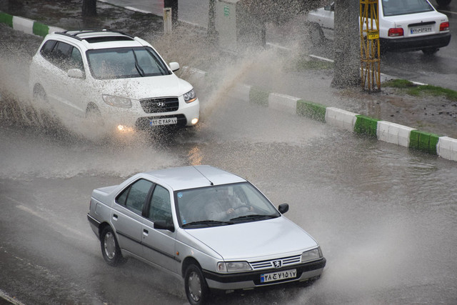 افزایش ۱۰۰ درصدی بارندگی‌ها در اردستان