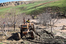 جاری شدن سیل در روستاهای آذربایجان غربی