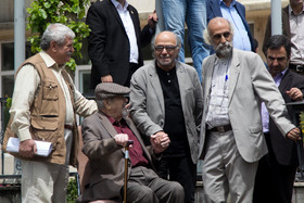 مراسم تجلیل از هنرمندان پیشکسوت متولد فروردین