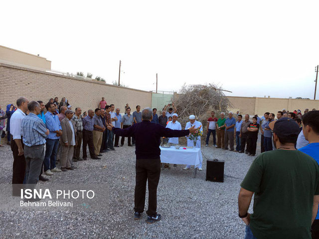«هیرُمبا» آیین سنتی زرتشتیان در شریف آباد اردکان برگزار شد