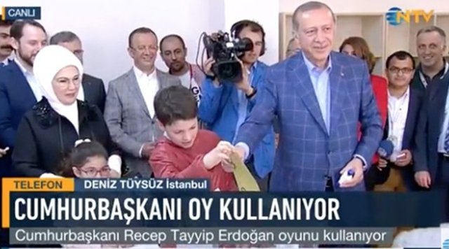 اردوغان: به عقل سلیم مردم کشورم اطمینان دارم اردوغان: به عقل سلیم مردم کشورم اطمینان دارم