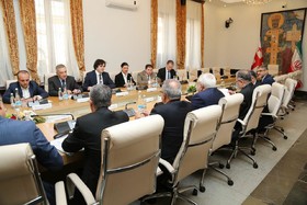 رایزنی ظریف با رئیس پارلمان گرجستان