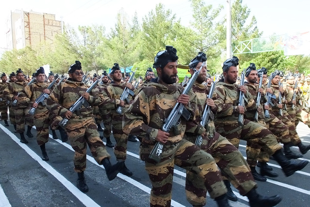 گزارش مراسم ویژه رژه روز ملی ارتش