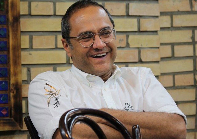 نوید محمدزاده، گوهر خیراندیش و رامبد جوان تئاتر کار میکنند