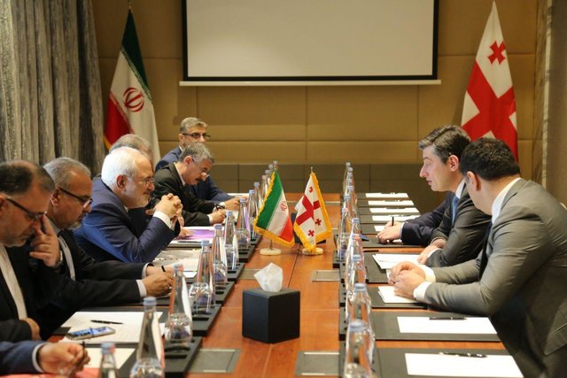 وزیر اقتصاد گرجستان بر ساخت سریع کریدور ترانزیتی بین خلیج فارس و دریای سیاه تاکید کرد