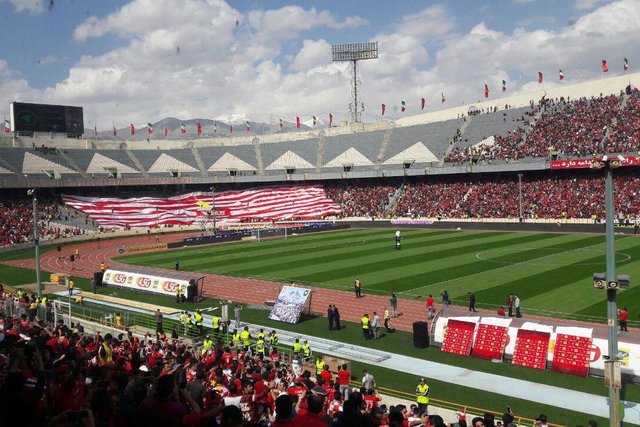 ٦٠ هزار پرسپولیسی در آزادی/ تاخیر در آغاز مراسم ویژه قبل بازی ٦٠ هزار پرسپولیسی در آزادی/ تاخیر در آغاز مراسم ویژه قبل بازی