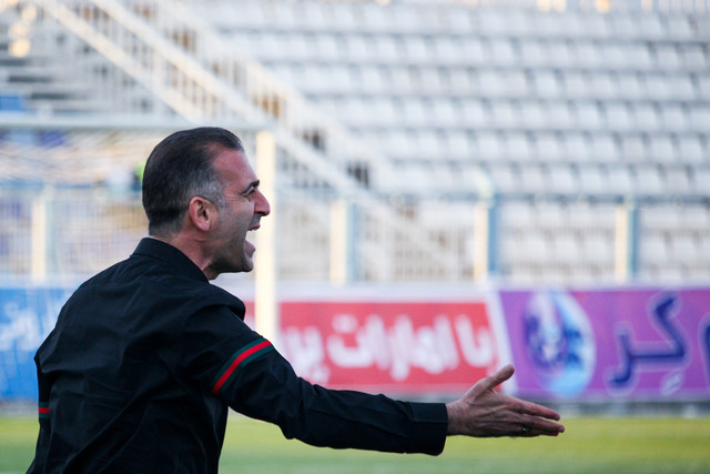 کمالوند: ۳۰ تیر برای شروع لیگ زود است