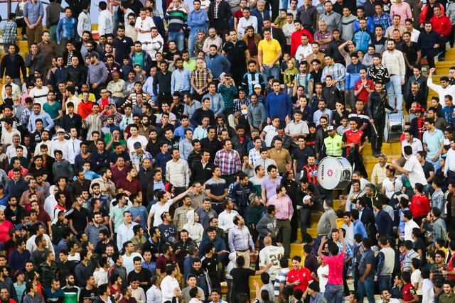 درخواست مشهدی‌ها از پرسپولیس برای گل نزدن